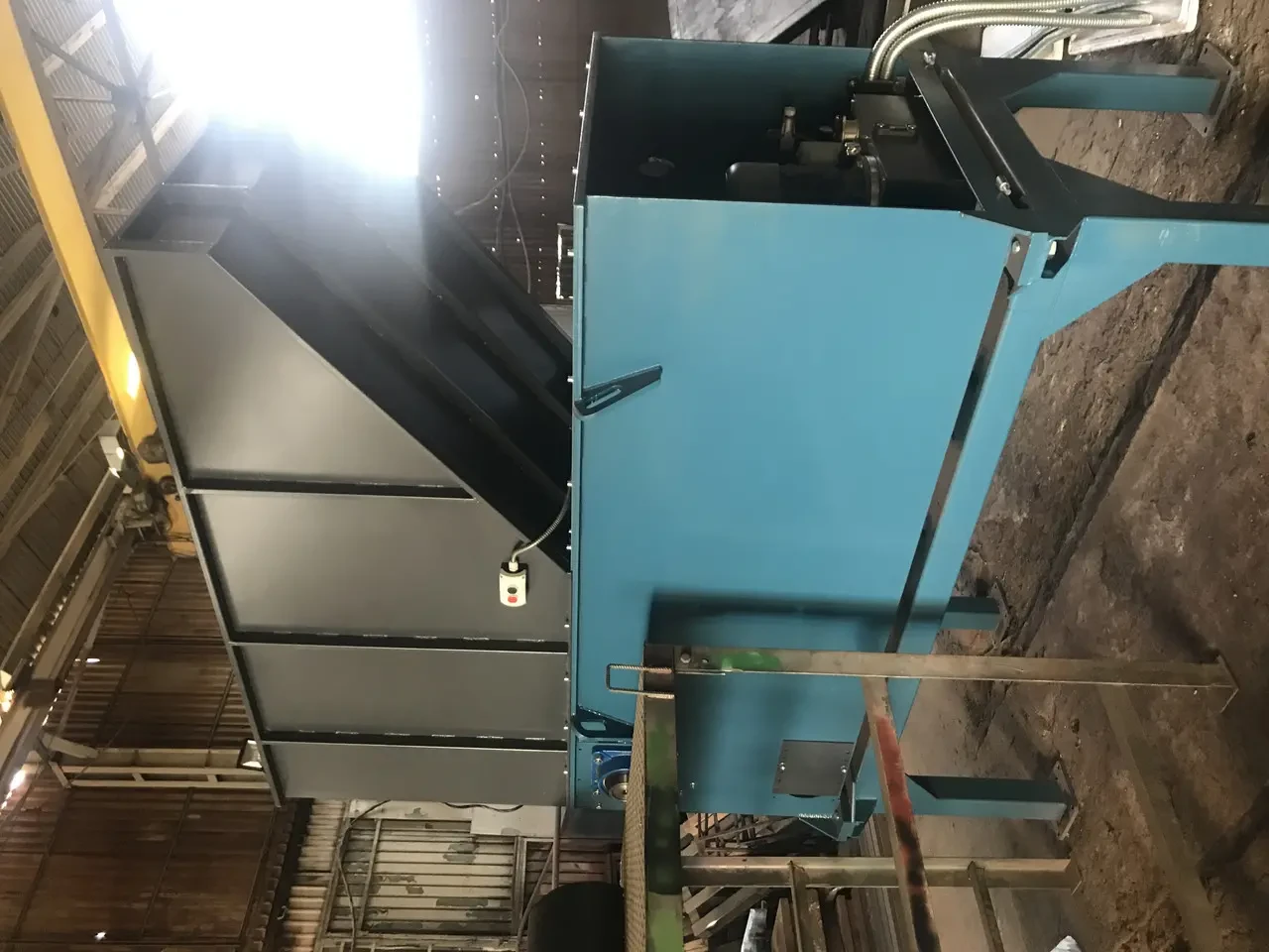 Шредер для дерева (поддонов, паркета, веток, мебели и т.д.) 4