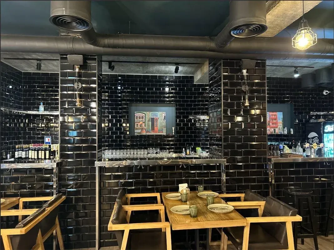 Продам ресторан Київ, Липківського Василя Митрополита вул. 3