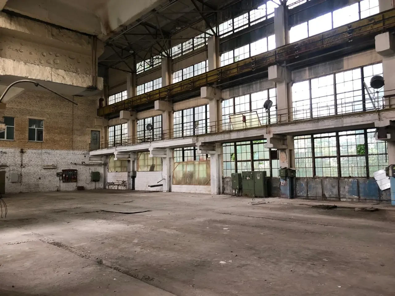 Продам производственное помещение Київ, Алматинська вул. 3