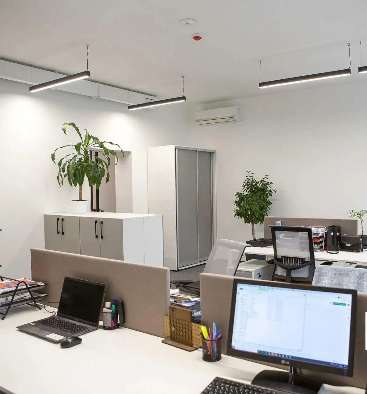 Продам офисное помещение Київ, Ростиславська вул. 5