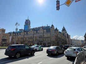 Сдам торговое помещение Київ, Басейна вул.