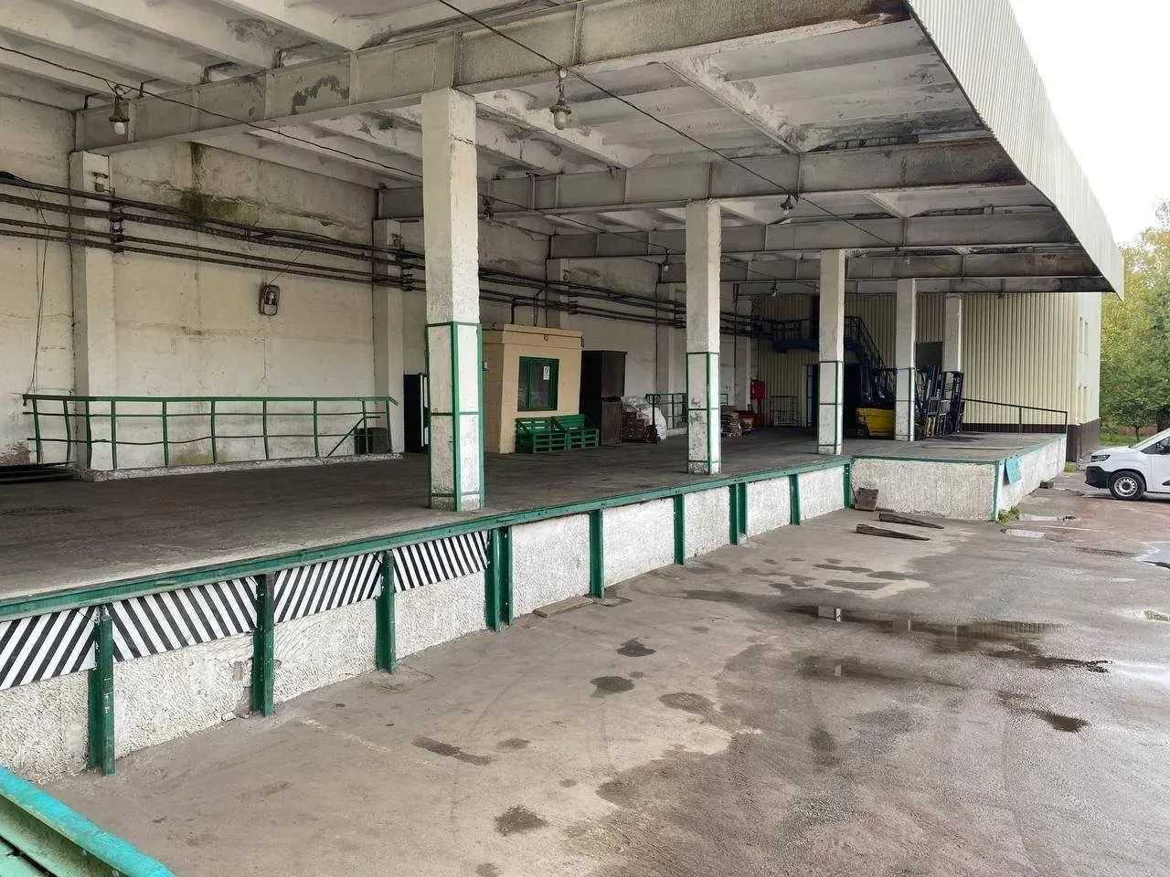 Сдам склад Київ, Вацлава Гавела бул. 4