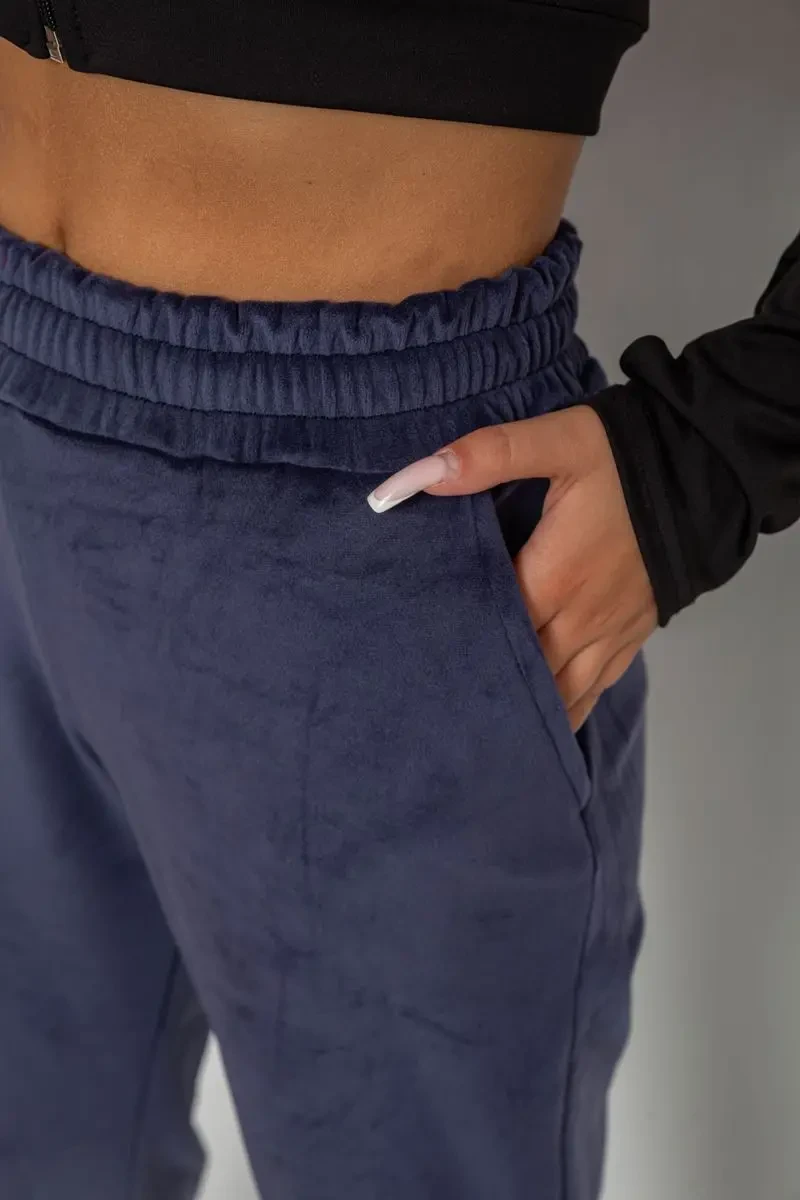 Спортивні штани велюрові жіночі на флісі, колір синій, 238R58648 5