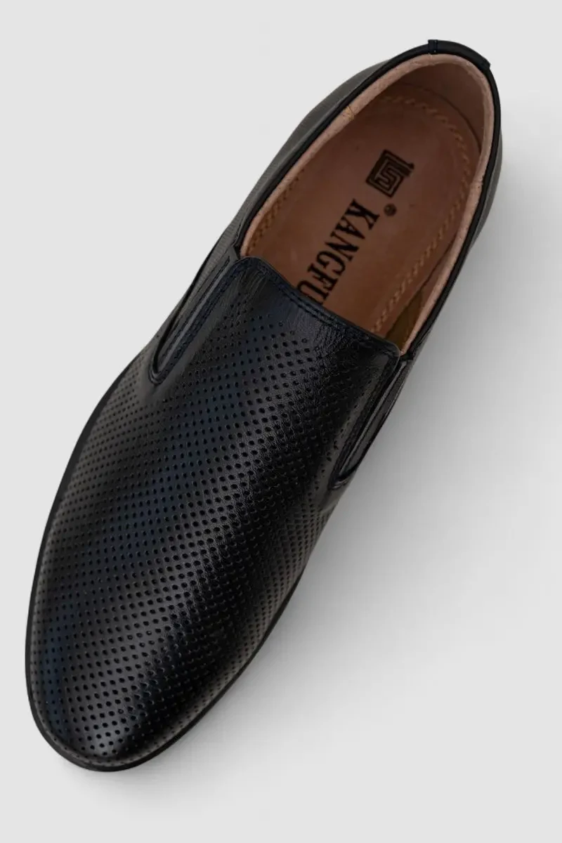 Туфлі чоловічі з перфорацією, колір темно-синій, 243RC1851 2