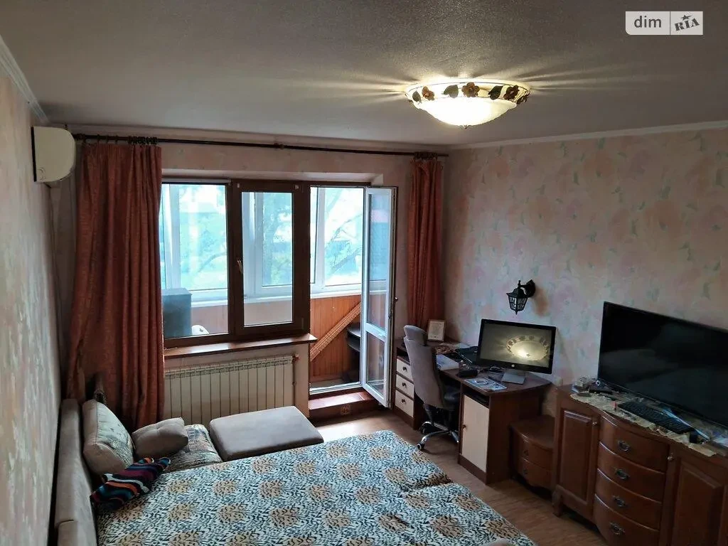 Продам квартиру Ірпінь, Жовтнева вул. 2