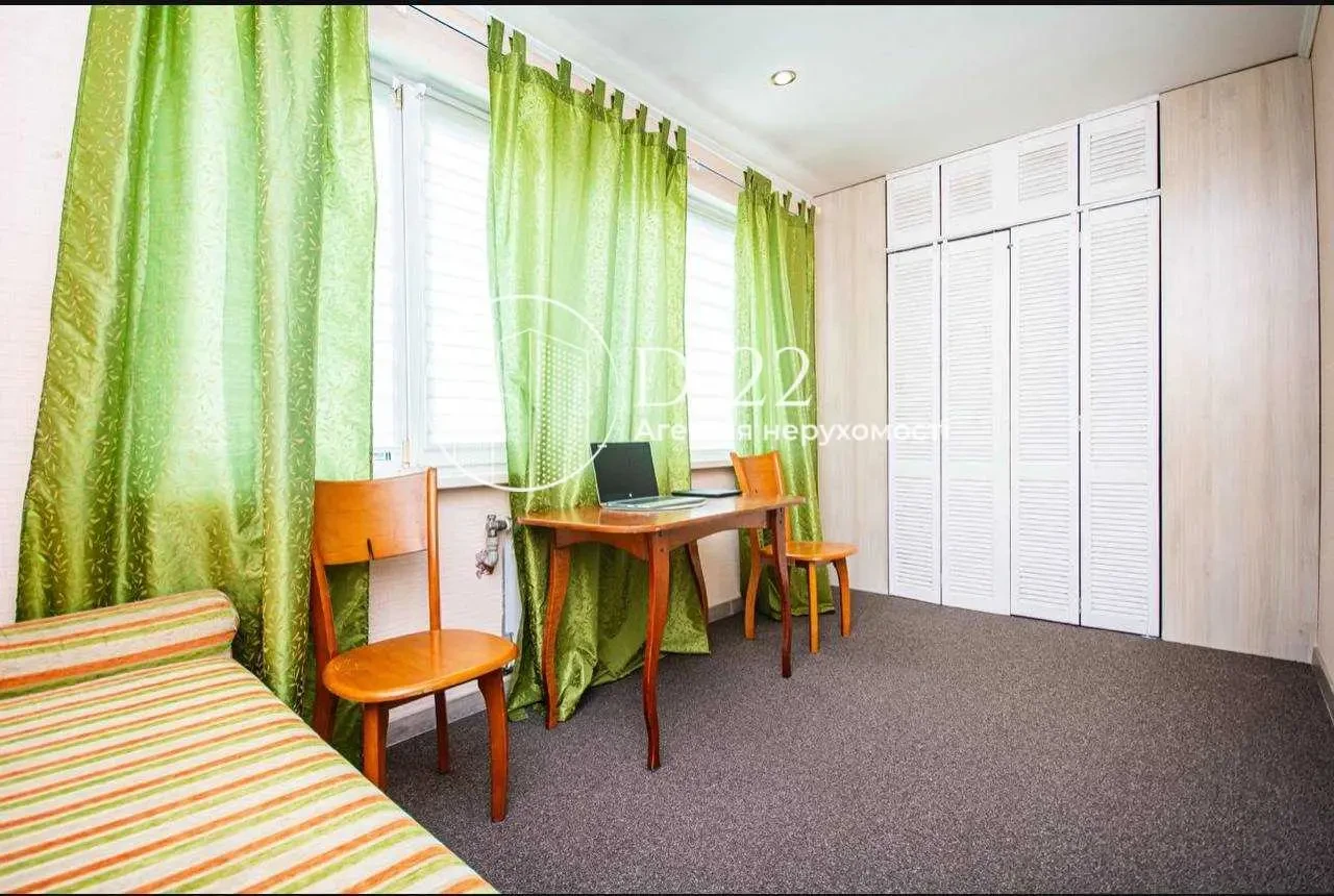 3-к квартира Київ, Голосіївський, Науки 86 17