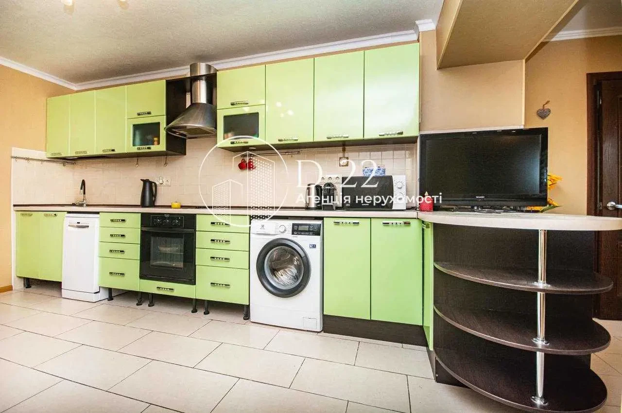 3-к квартира Київ, Голосіївський, Науки 86 2