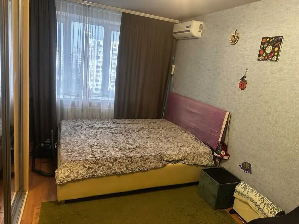 кімната Одеса, Київський, Левитана 105