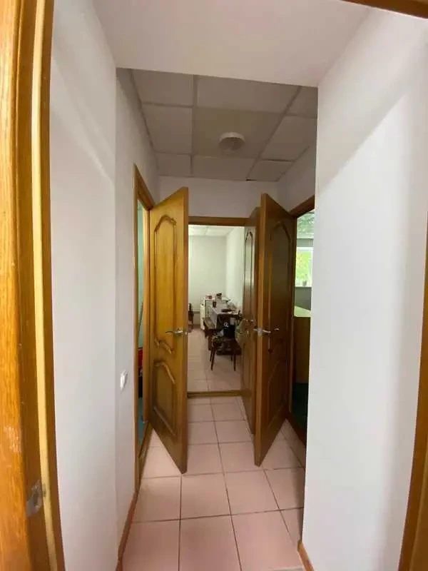 торгові площі Шполянський, Шпола, Слобідська 108а 4