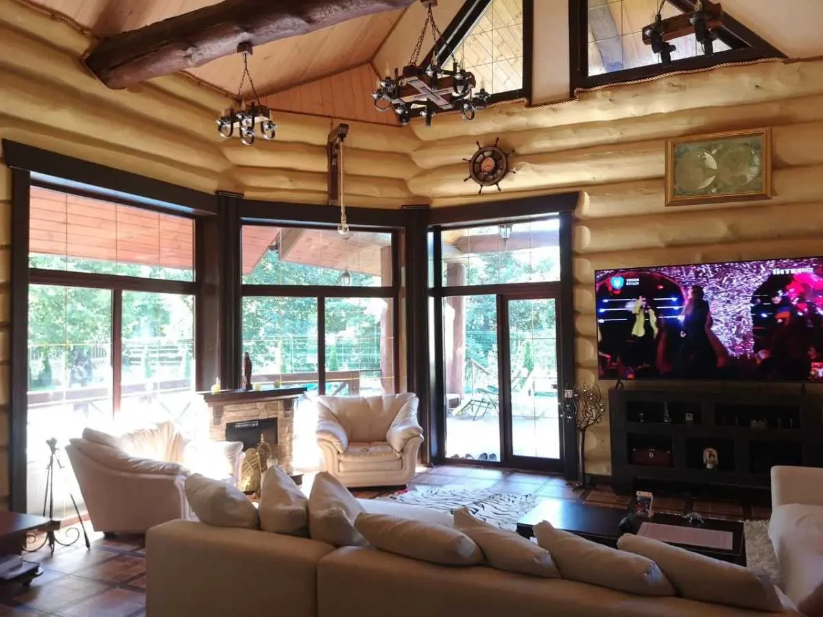 8-к будинок Обухівський, Козин, Старокиевская 13