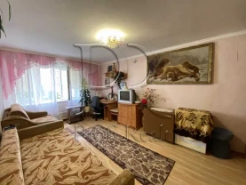 кімната Київ, Деснянський, Теодора Драйзера 5