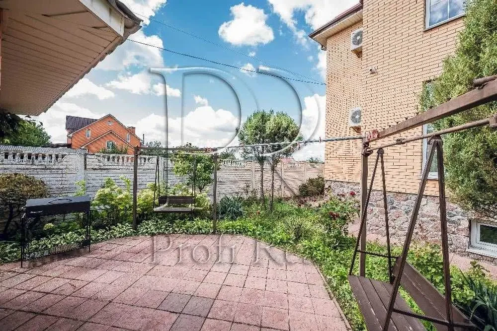 7-к будинок Бориспільський, Велика Олександрівка, Гагаріна вулиця 9