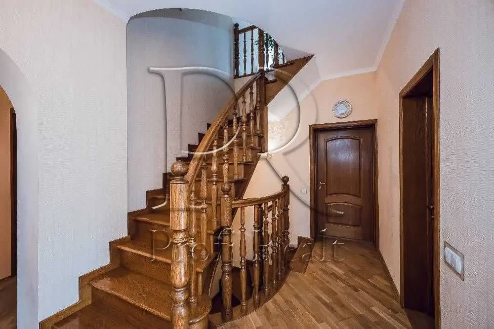 7-к будинок Бориспільський, Велика Олександрівка, Гагаріна вулиця 19