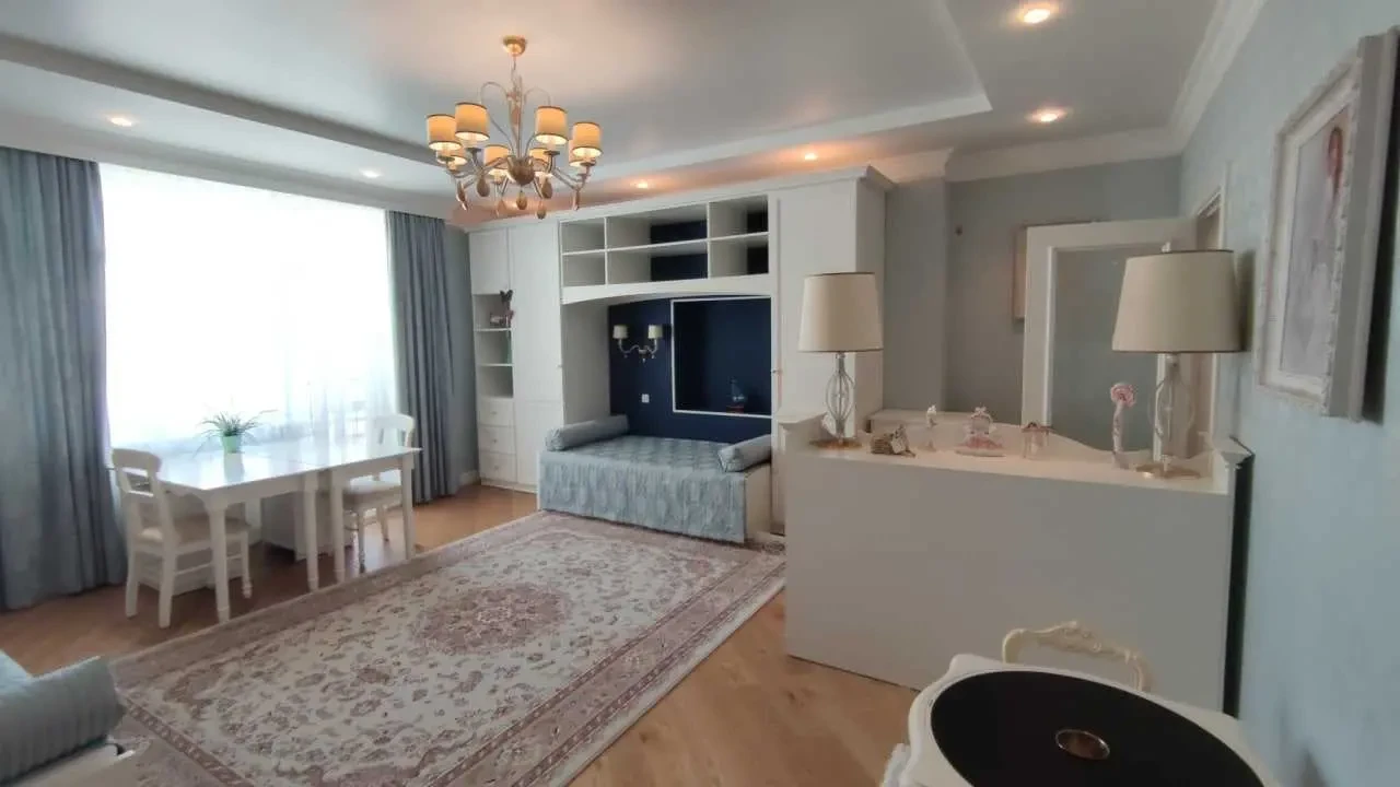 3-к квартира Київ, Печерський, Євгена Коновальця 44А 5