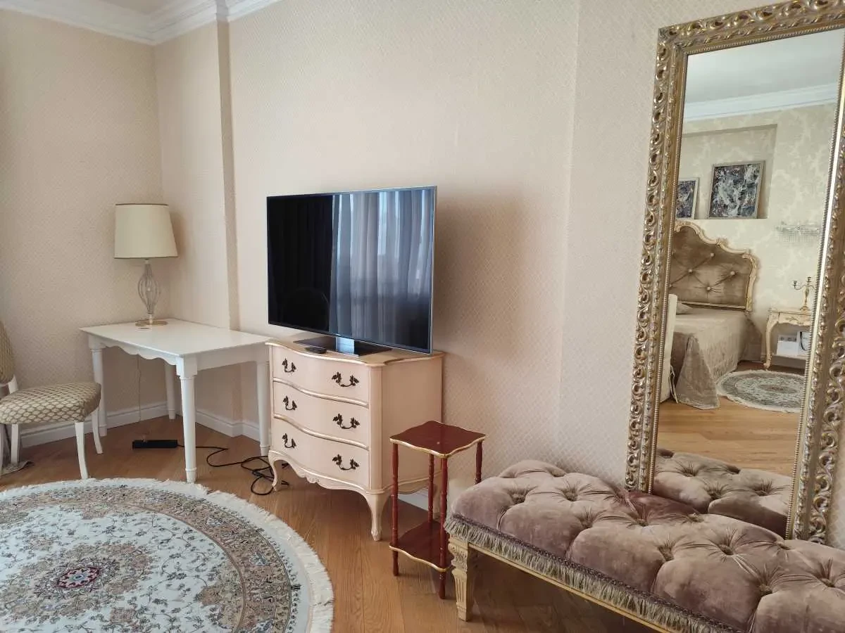 3-к квартира Київ, Печерський, Євгена Коновальця 44А 16