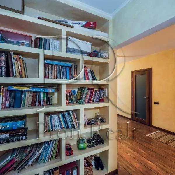 3-к квартира Бучанський, Вишневе, Южная улиц а 17 8