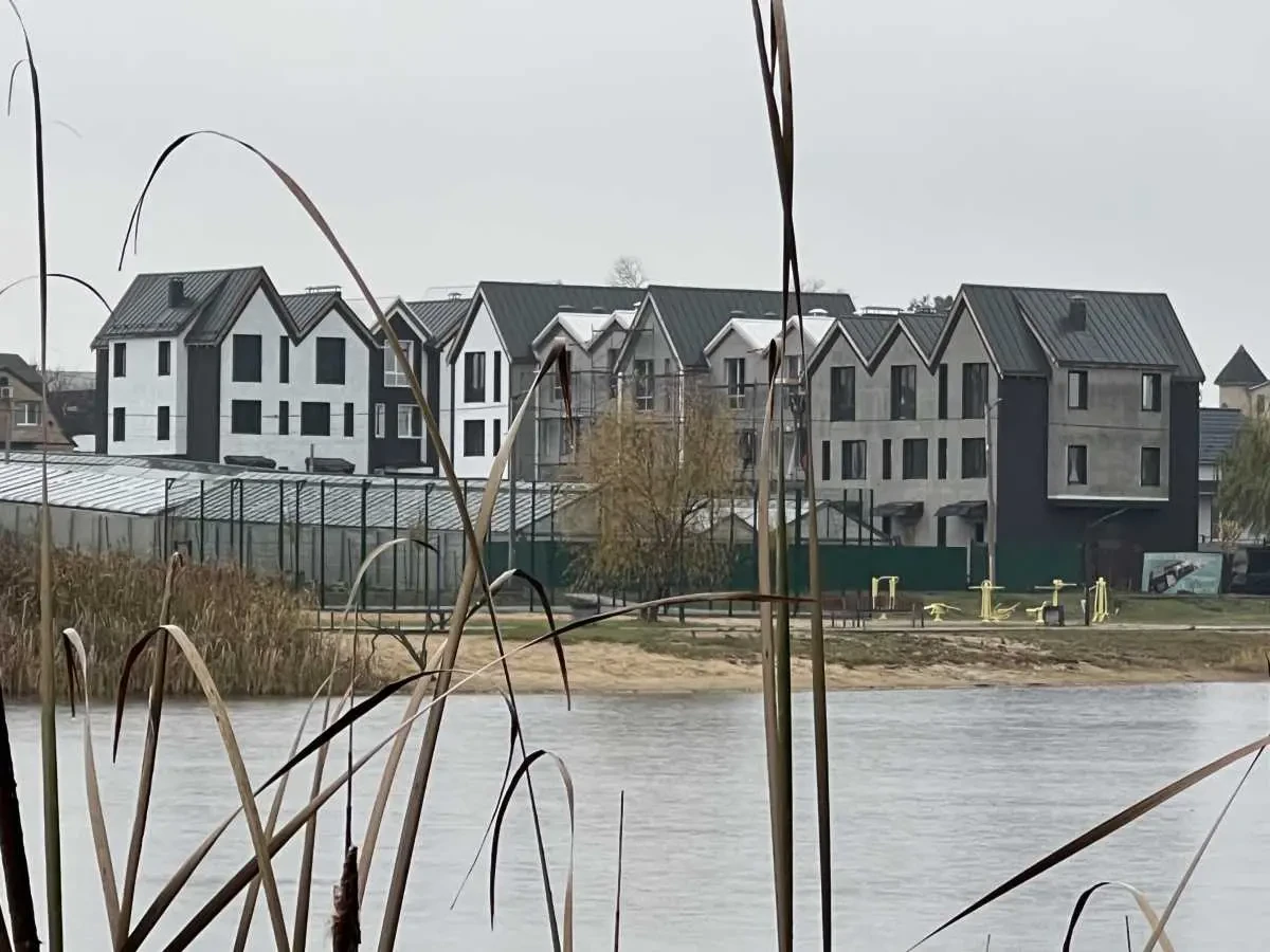 3-к таунхаус Бучанський, Гостомель, Дніпровська 16