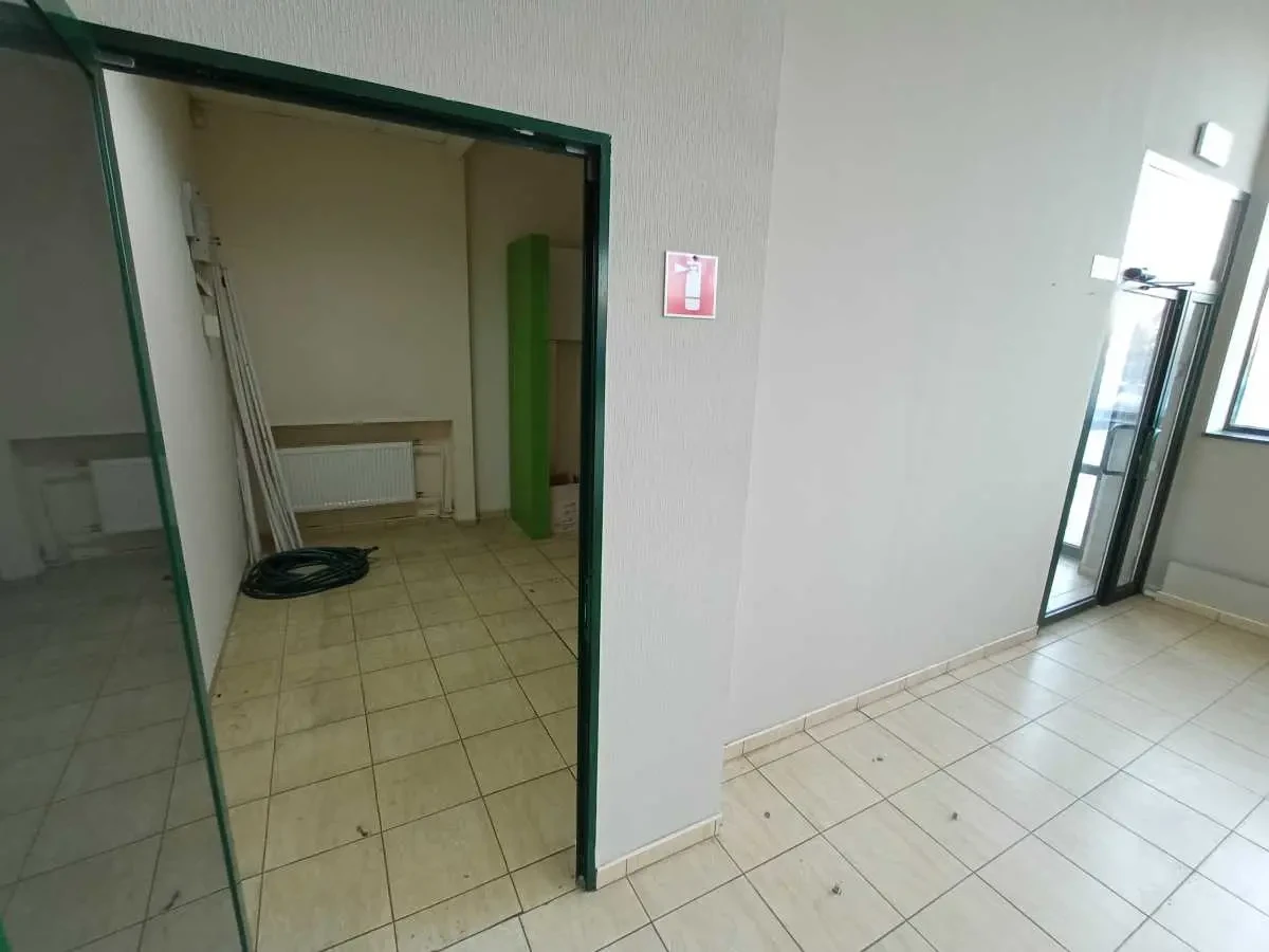 офісне приміщення Харків, Основ`янський, Гімназійна набережна 22 5