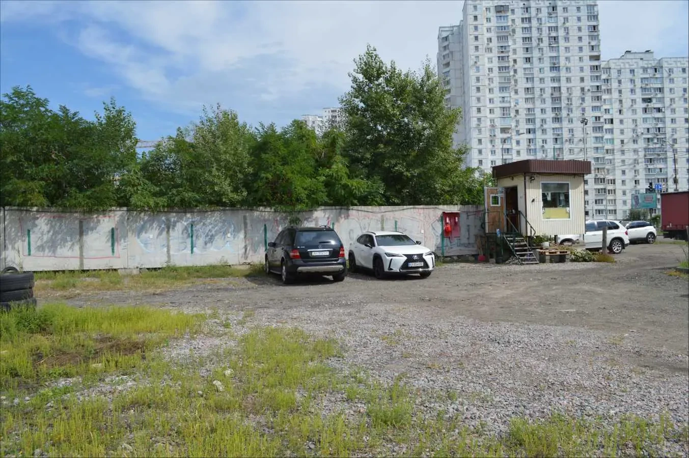 ділянка під житлову забудову Київ, Деснянський, Милославська 8