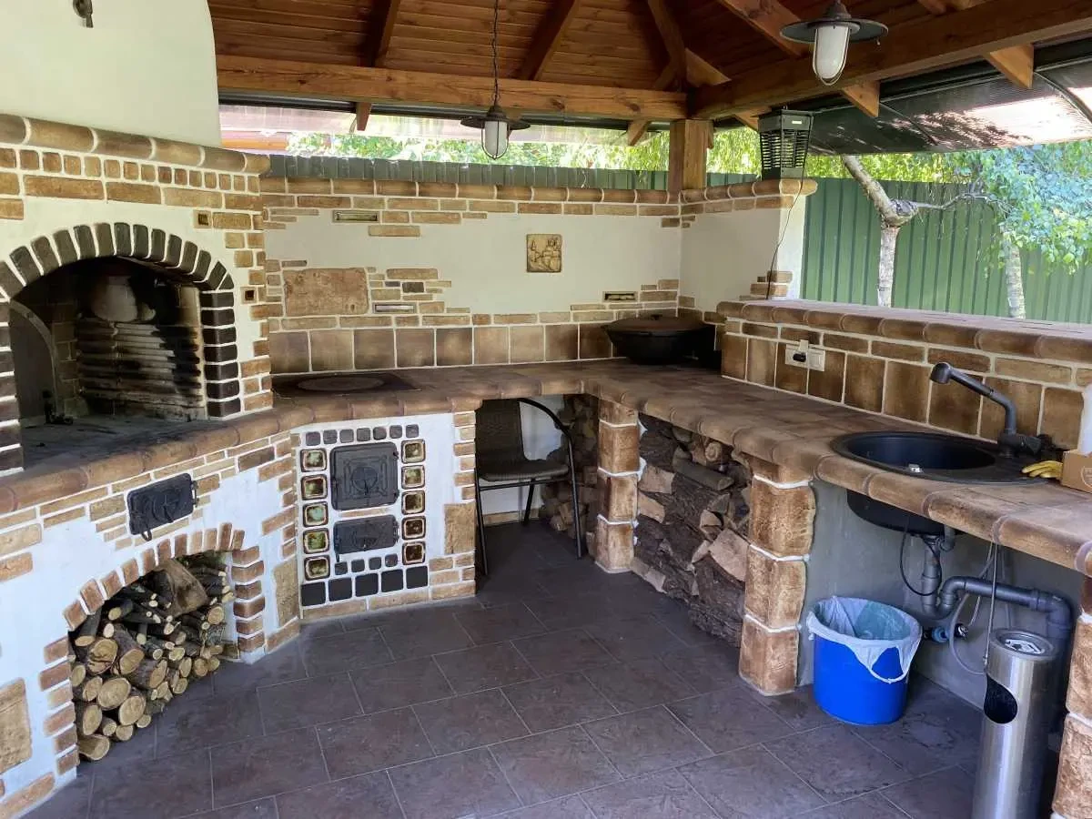 4-к будинок Бориспільський, Вишеньки, Южная 13