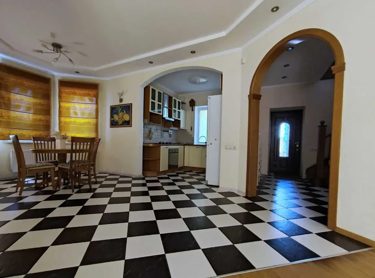 4-к будинок Бучанський, Софіївська Борщагівка, Волошкова 31 4