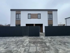 5-к будинок Бучанський, Буча, Іннели Огнєвої 12