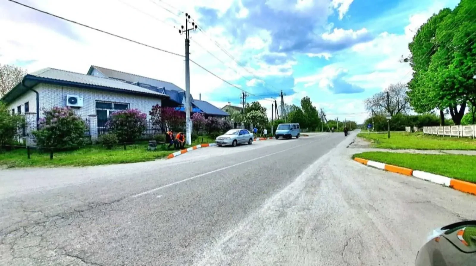 приміщення, будівлі Фастівський, Порадівка, Реаолюціїї 1 4