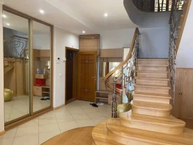 5-к квартира Київ, Дарницький, Срібнокільська 14а