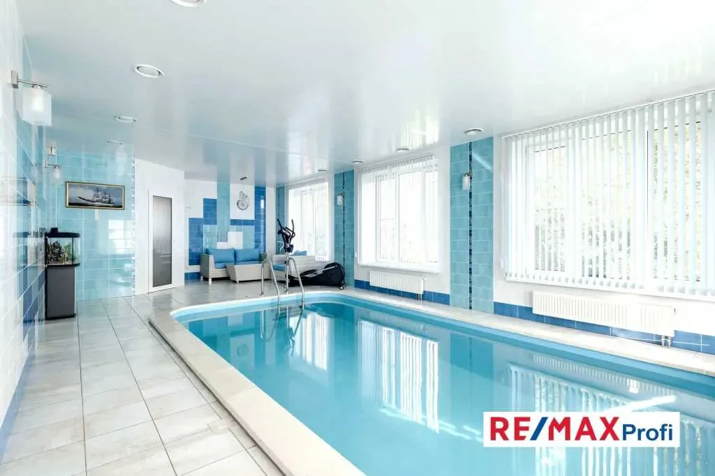 7-к будинок Фастівський, Глеваха, Освіти 6