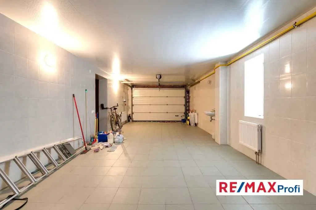 7-к будинок Фастівський, Глеваха, Освіти 22