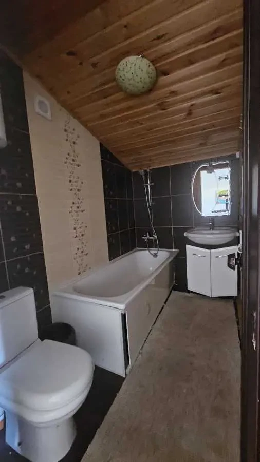 ділянка під житлову забудову Обухівський, Нові Безрадичі, Київська 13