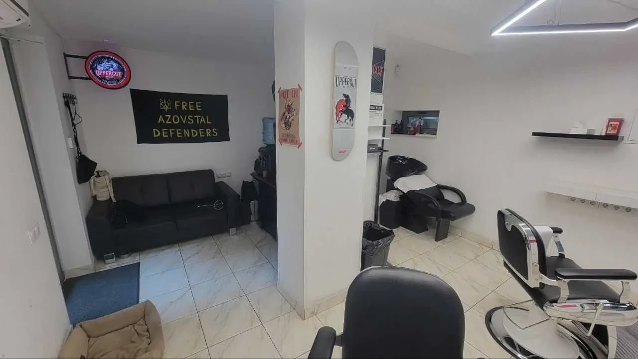 торгові площі Київ, Голосіївський, Саксаганського 27г 4