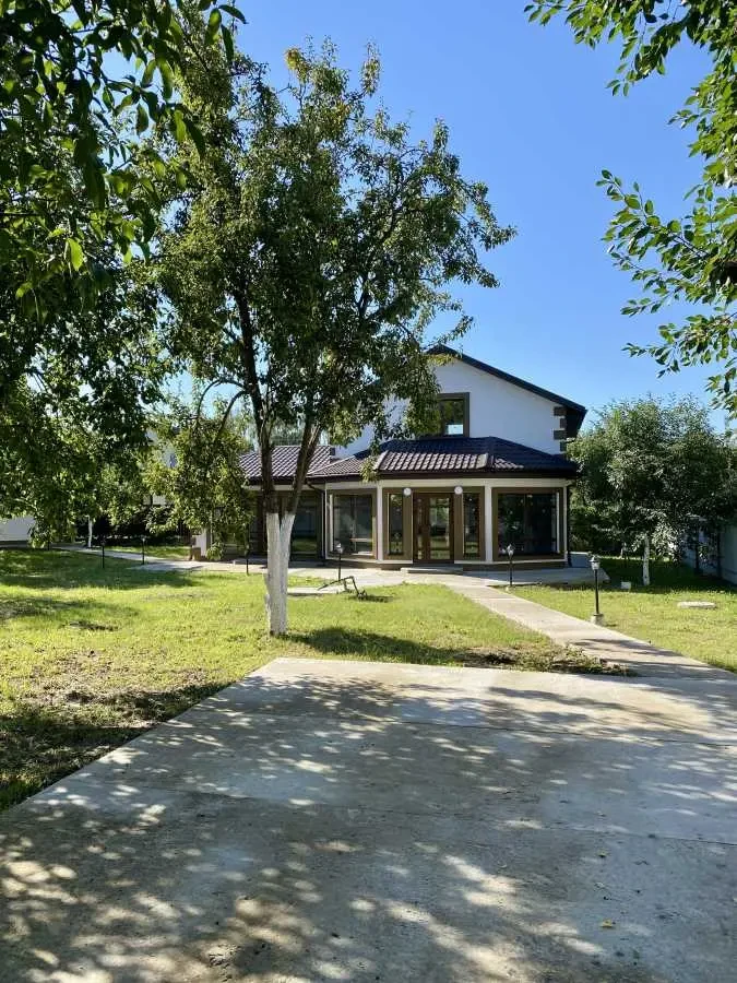 3-к будинок Броварський, Баришівка, Софіївська 4