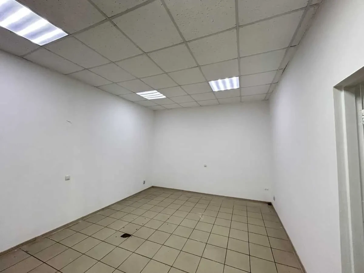 приміщення, будівлі Бориспільський, Бориспіль, Головатого 89 8