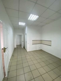 приміщення, будівлі Бориспільський, Бориспіль, Головатого 89