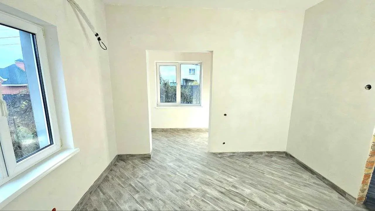 5-к будинок Бучанський, Ірпінь, Лінія 5 5 3