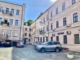 2-к квартира Київ, Подільський, Кирилівська 31Б