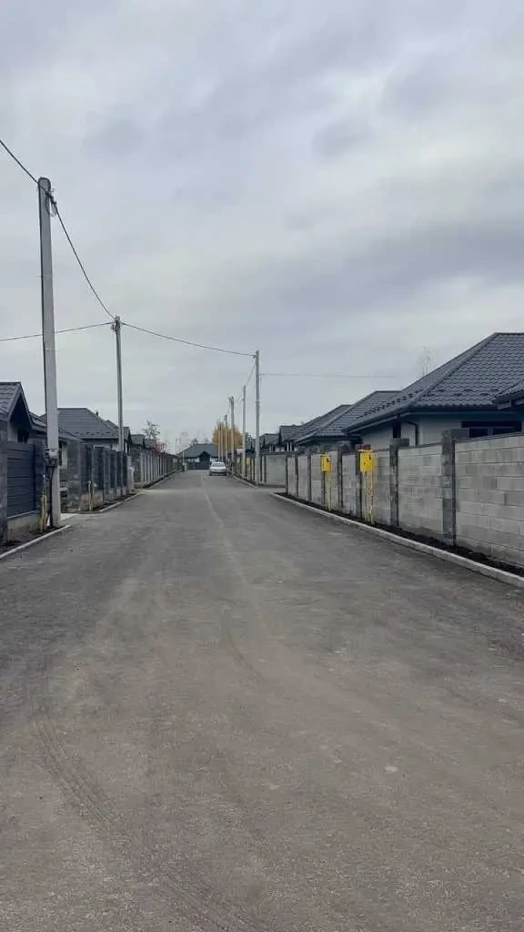 3-к будинок Бучанський, Ворзель, Бориса Лятошинського 8