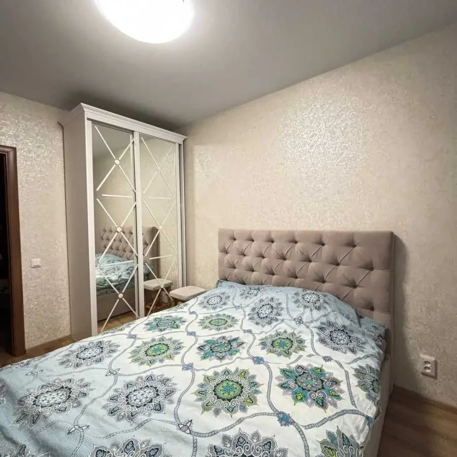 3-к квартира Київ, Солом`янський, Гарматна 38 12