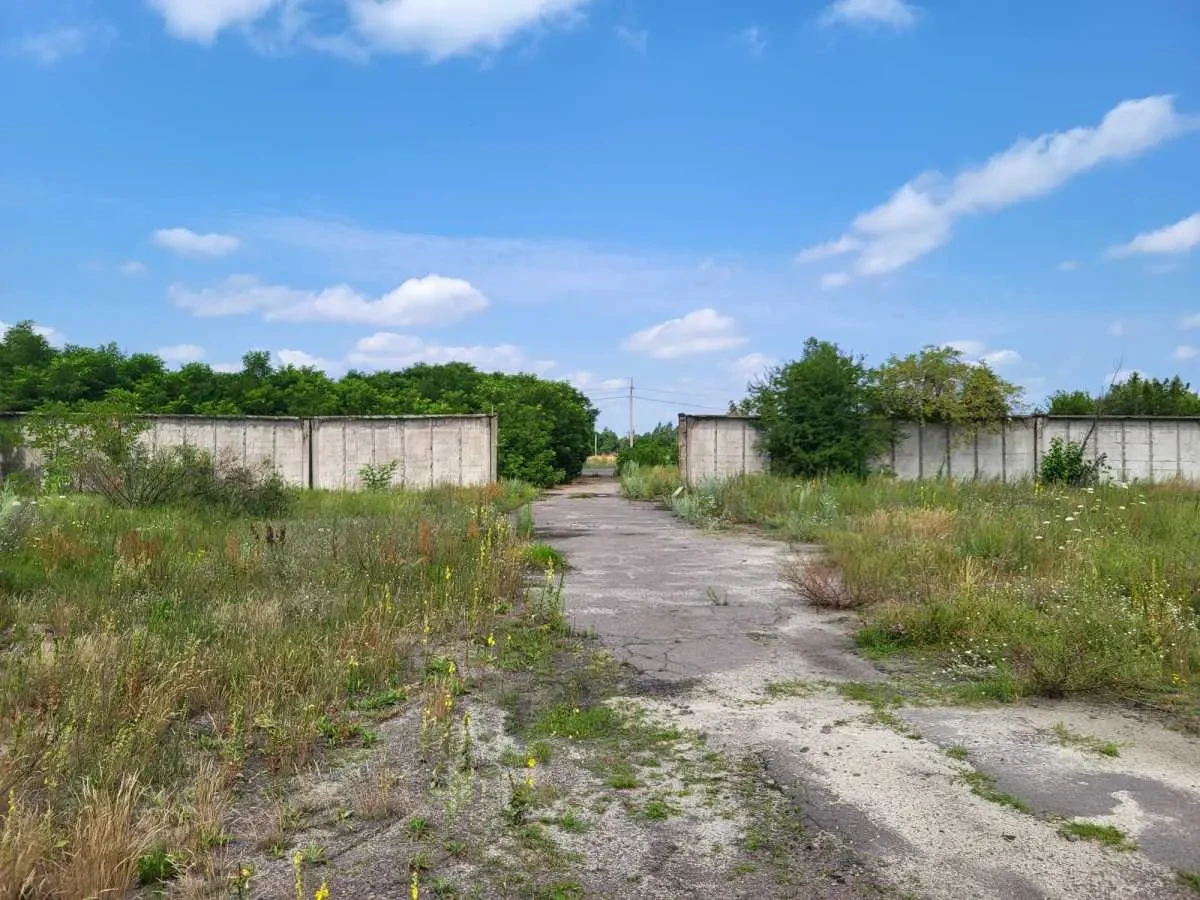 приміщення, будівлі Сарненський, Сарни, Соборна 112 14