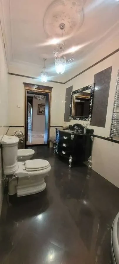 6-к будинок Київ, Дарницький, Лісова 15