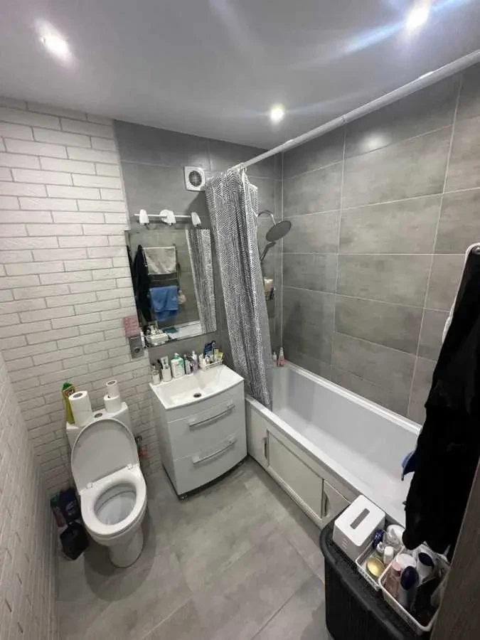 1-к квартира Рівне, Соборна 285 4