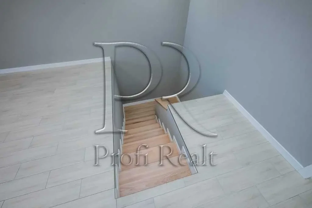 3-к будинок Броварський, Пухівка, Шевченка провулок 11