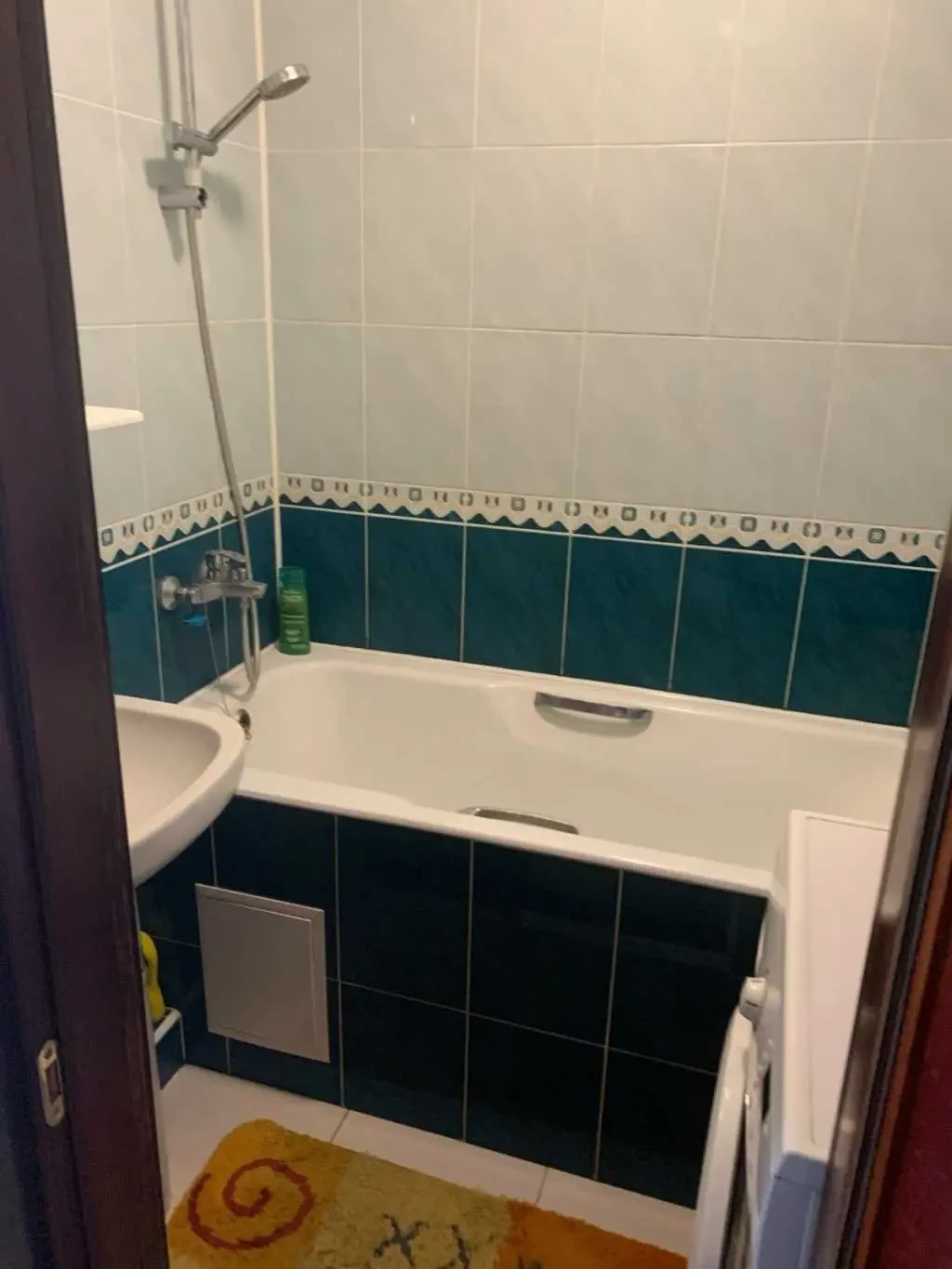 кімната Київ, Святошинський, Героїв Космосу 6