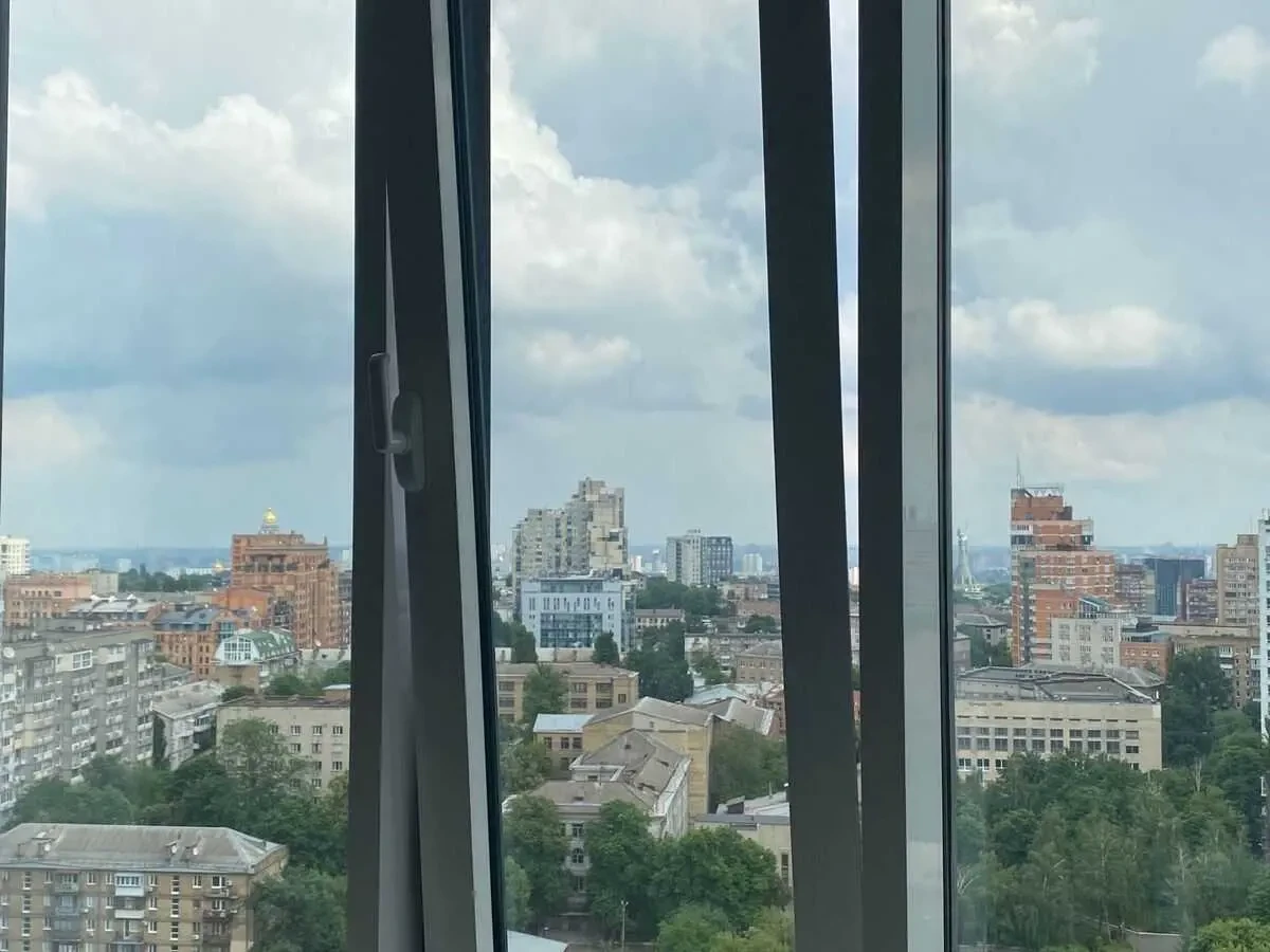 офісне приміщення Київ, Печерський, Лесі Українки 7б 6