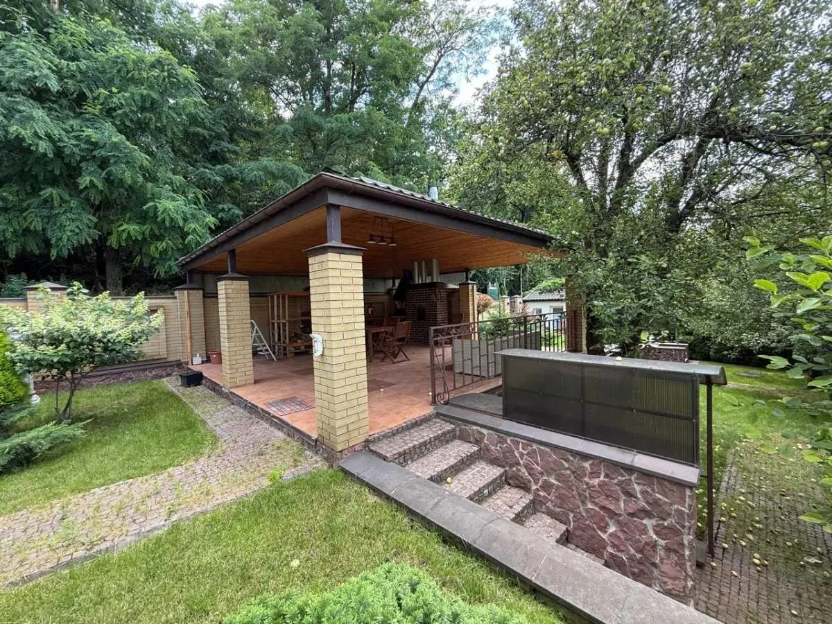 7-к будинок Київ, Голосіївський, Максима Рильського 4