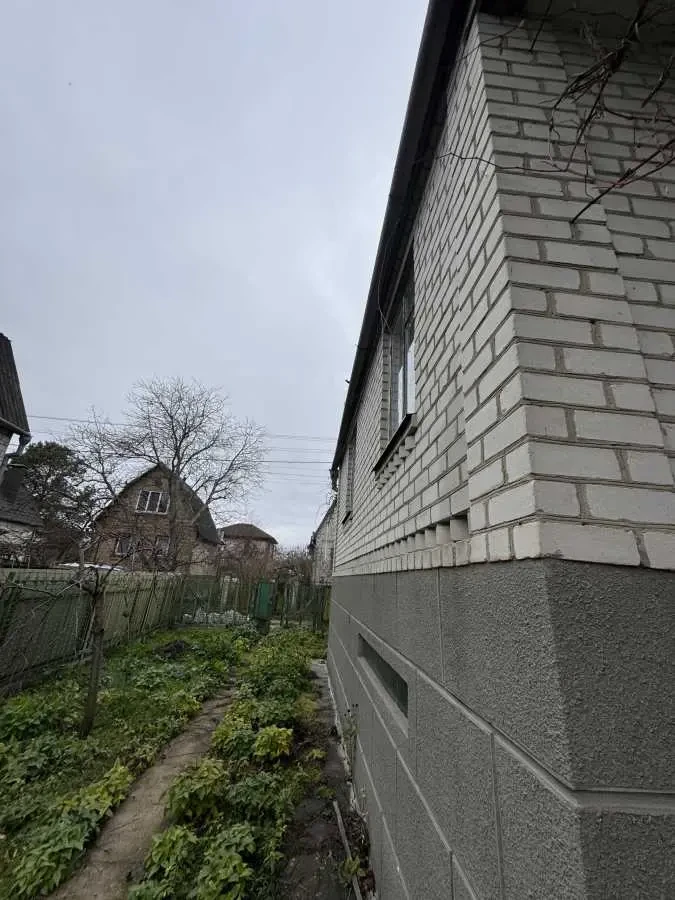 3-к будинок Броварський, Зазим`я, садавая 5 6