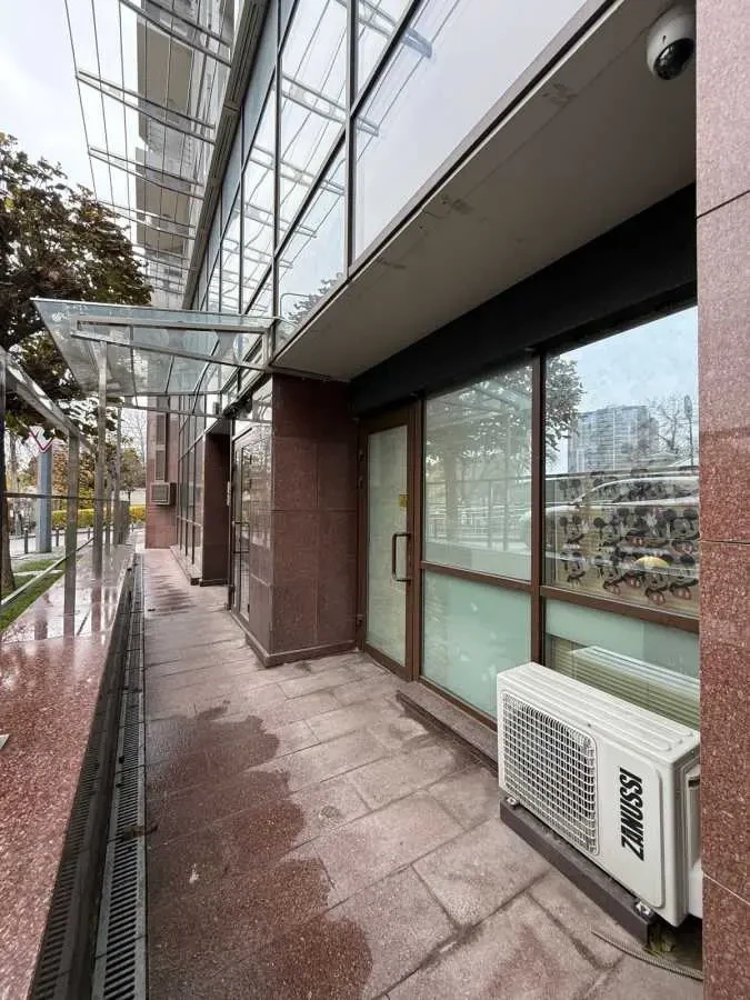 об’єкт сфери послуг Київ, Печерський, Звіринецька 47 11