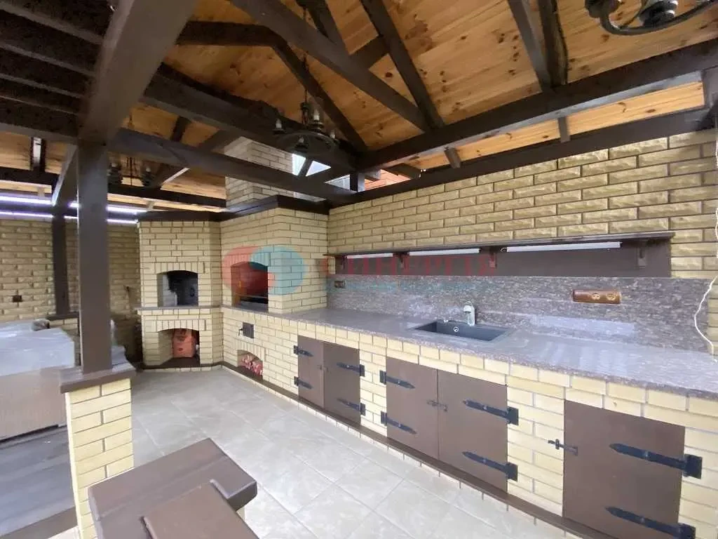 6-к будинок Бучанський, Михайлівка-Рубежівка, вул. Ганни Михайлової 16