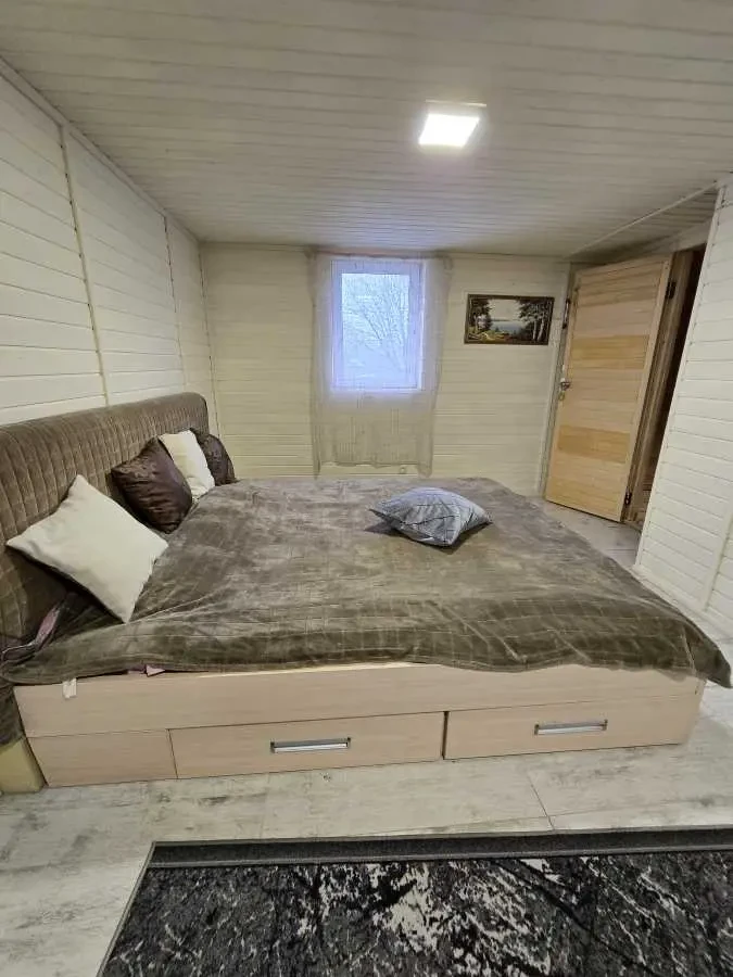 2-к будинок Білоцерківський, Фурси, Підігірна 17